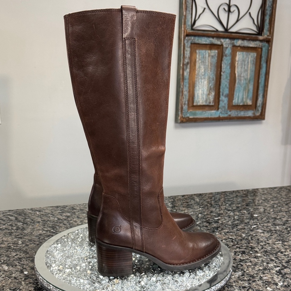 Born Rich Brown Leather block heels tall boots NEW 6.5 - Picture 8 of 16